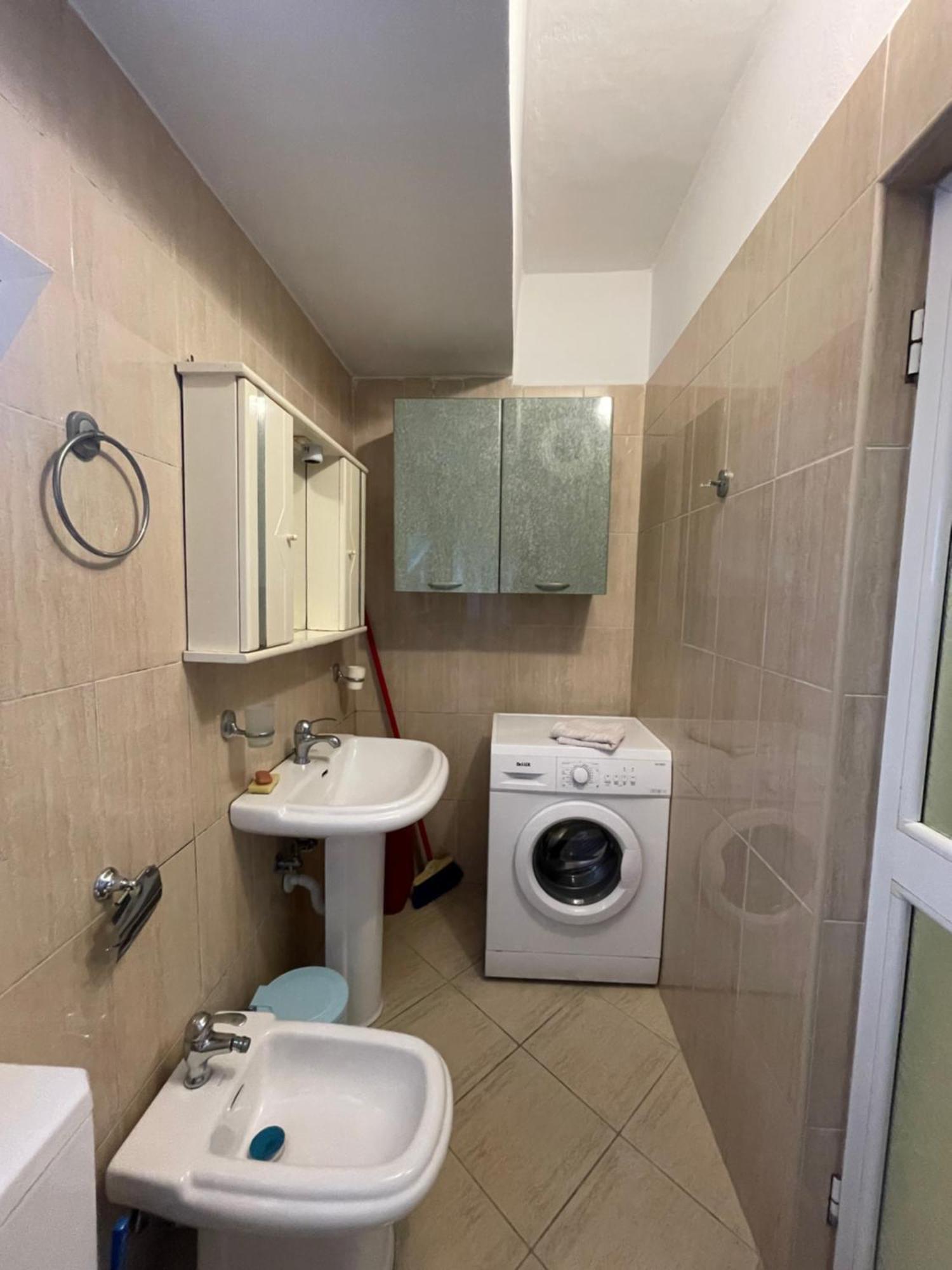Aza Apartment